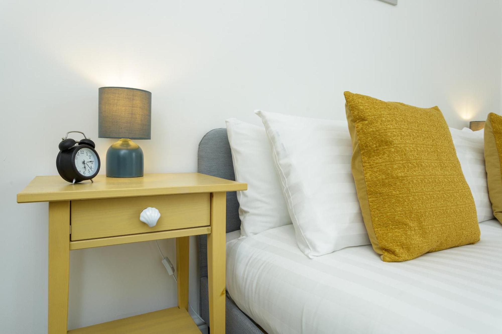 Percy Terrace - Charming 2 Bedroom Town House 朴次茅斯 外观 照片