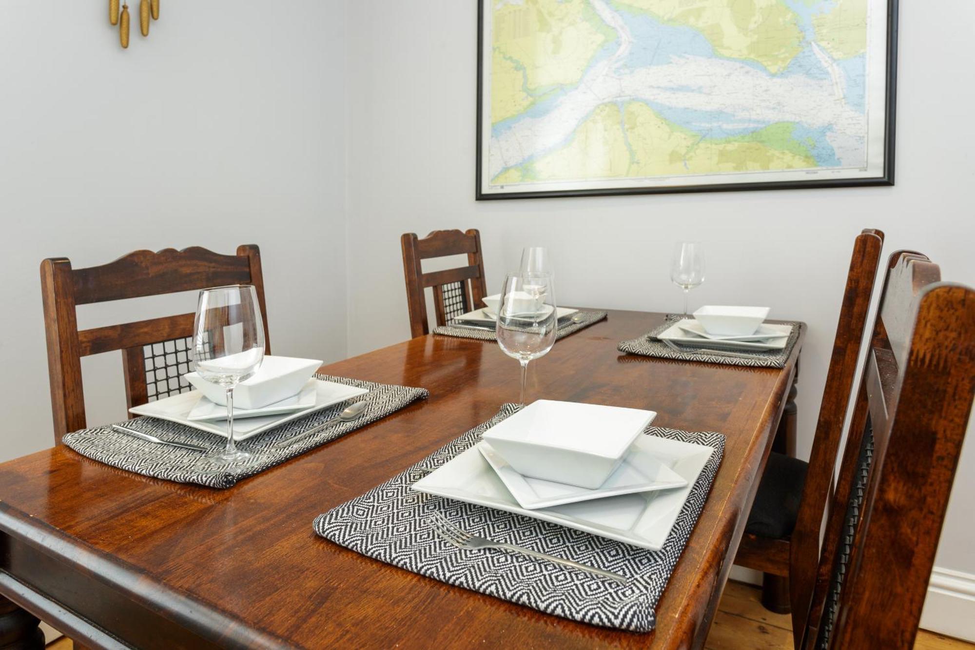 Percy Terrace - Charming 2 Bedroom Town House 朴次茅斯 外观 照片